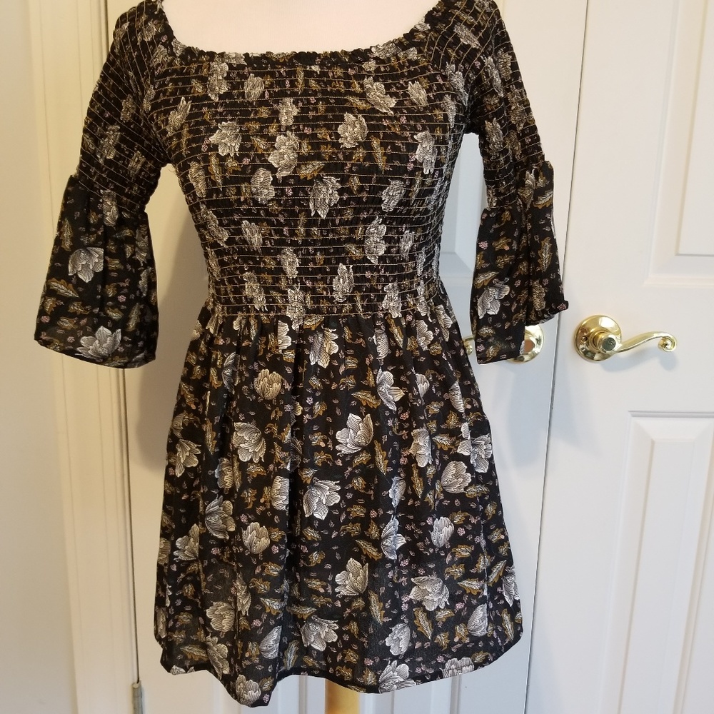 EASEL BLACK FLORAL BOHO OFF SHOULDER DRESS SMALL